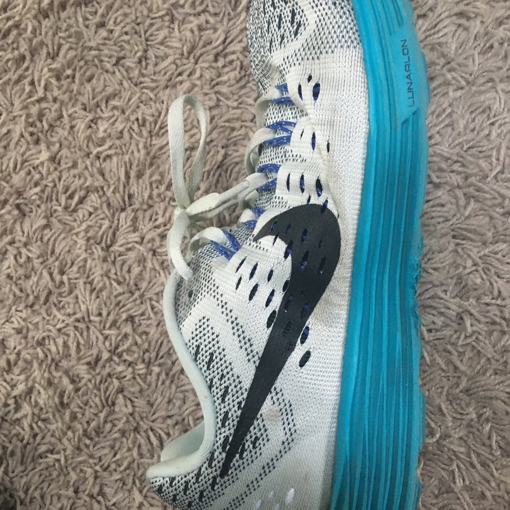 women’s Nike Running Sneakers size 9
